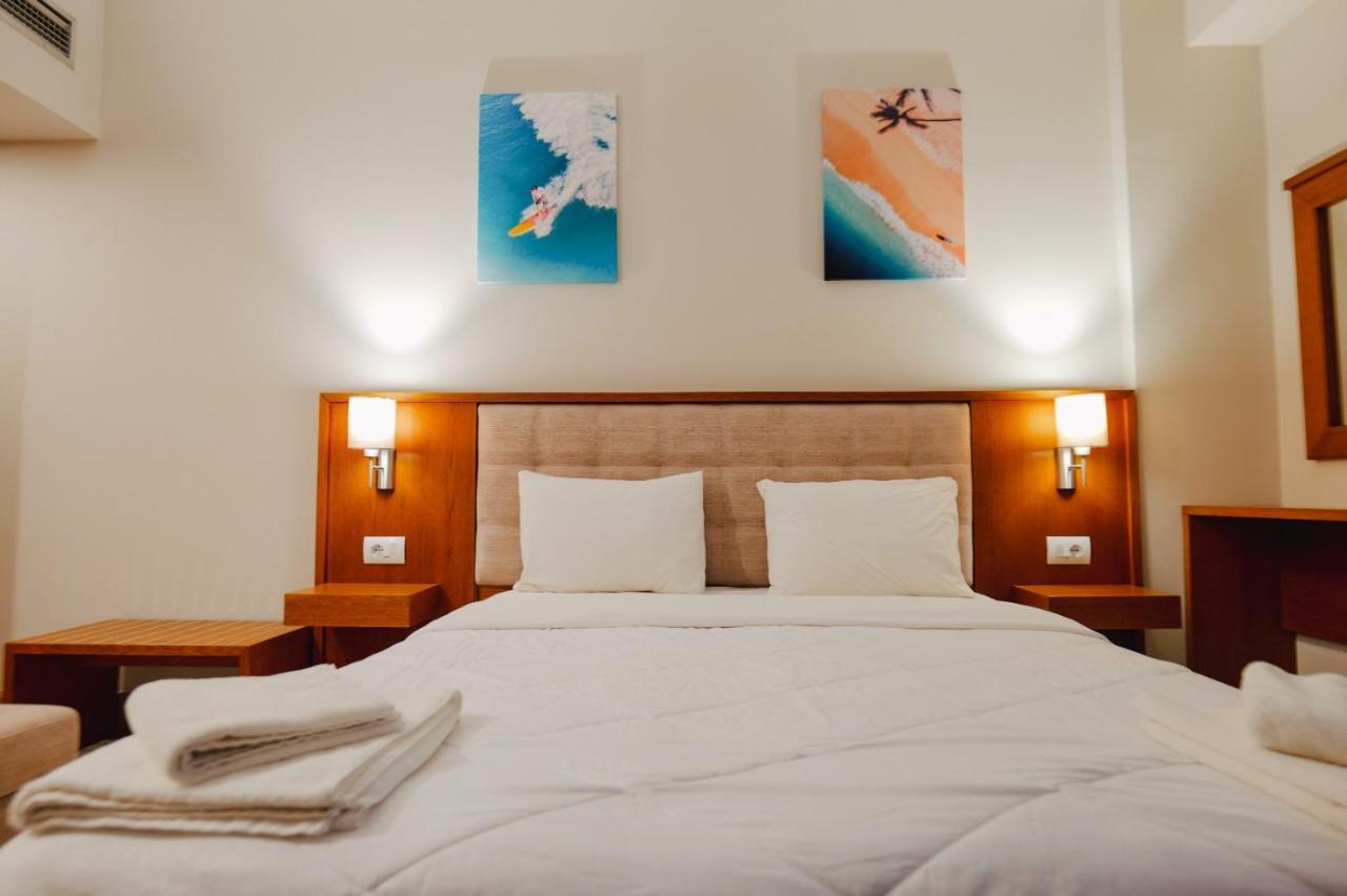 Hotel Sole Mare Ksamil Ngoại thất bức ảnh