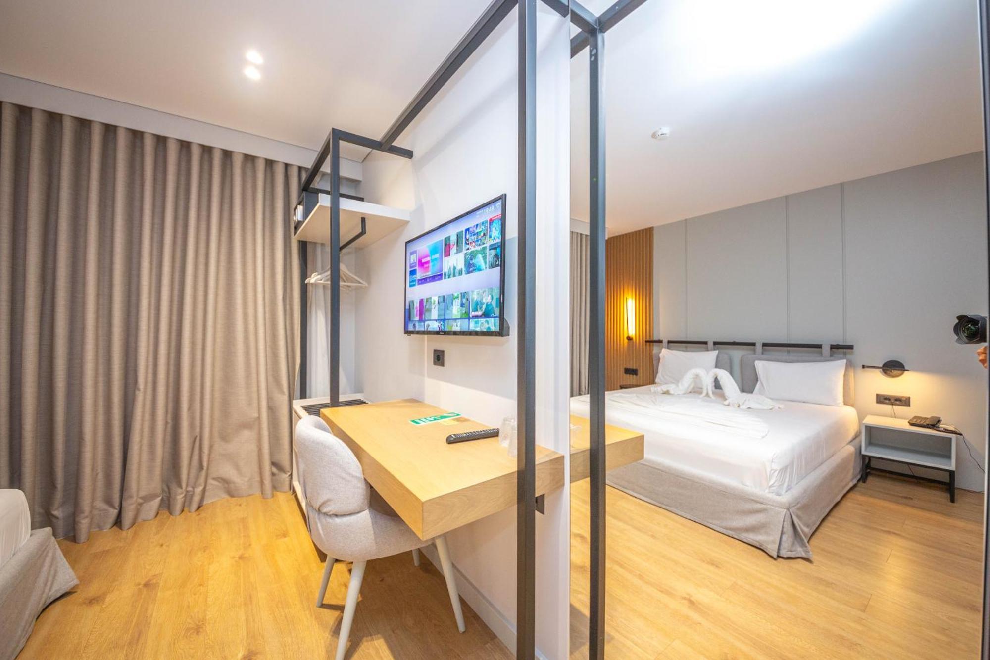 Hotel Sole Mare Ksamil Ngoại thất bức ảnh
