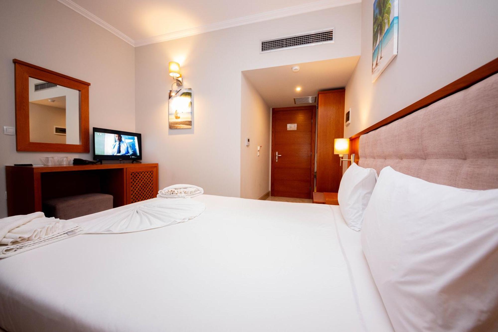 Hotel Sole Mare Ksamil Phòng bức ảnh