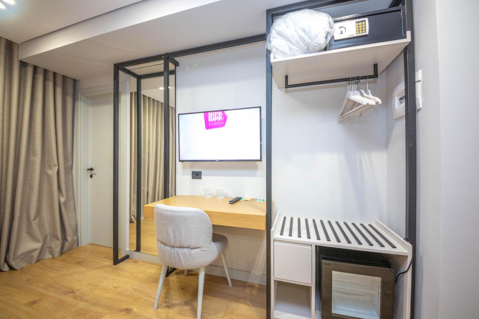 Hotel Sole Mare Ksamil Phòng bức ảnh