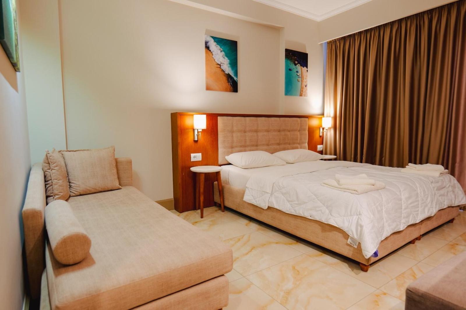 Hotel Sole Mare Ksamil Ngoại thất bức ảnh